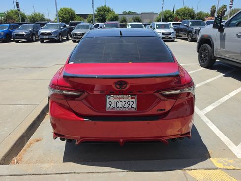 Used 2024 Toyota Camry XSE w/ Navigation Package FWD image 5