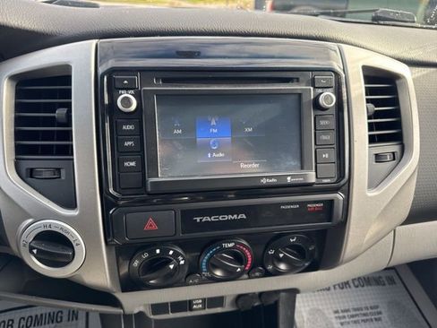 Used 2015 Toyota Tacoma 4x4 Double Cab image 18