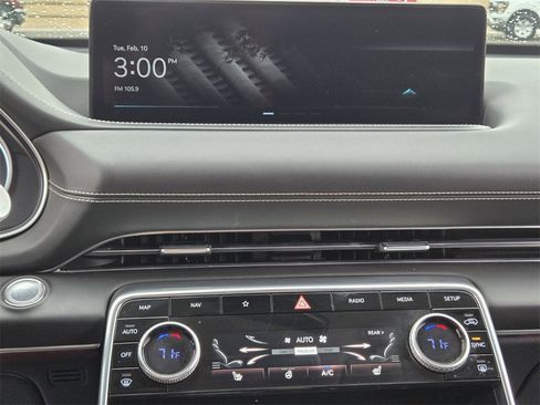 Used 2024 Genesis GV80 2.5T image 23