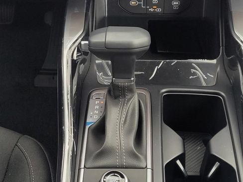 New 2026 Kia Sorento LX FWD image 17