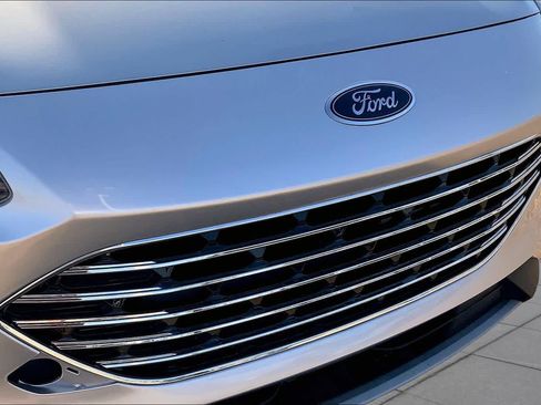 Used 2020 Ford Escape SE FWD image 30