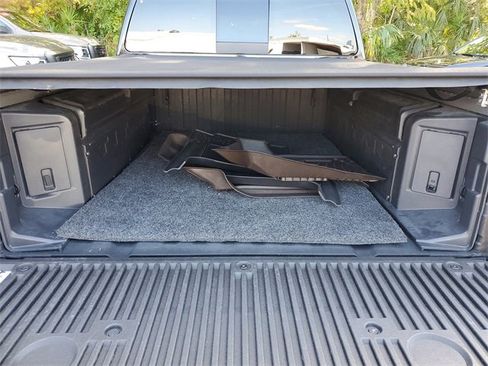 Certified 2024 Nissan Titan Platinum Reserve w/ Moonroof Package image 6