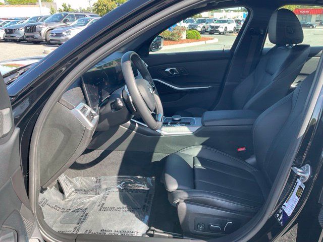 Used 2026 BMW 330i xDrive Sedan AWD/4WD image 12