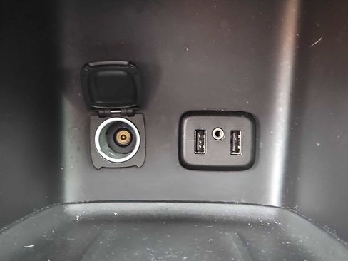 Used 2019 GMC Acadia SLT AWD/4WD image 32