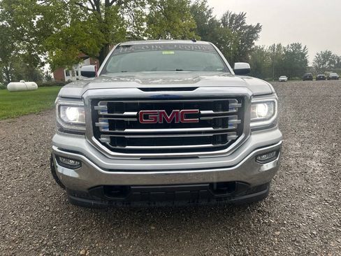 Used 2018 GMC Sierra 1500 SLT w/ SLT Premium Package AWD/4WD image 2