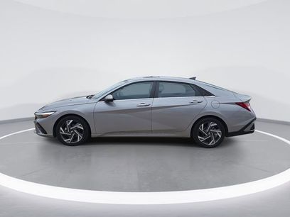 Used 2025 Hyundai Elantra SEL