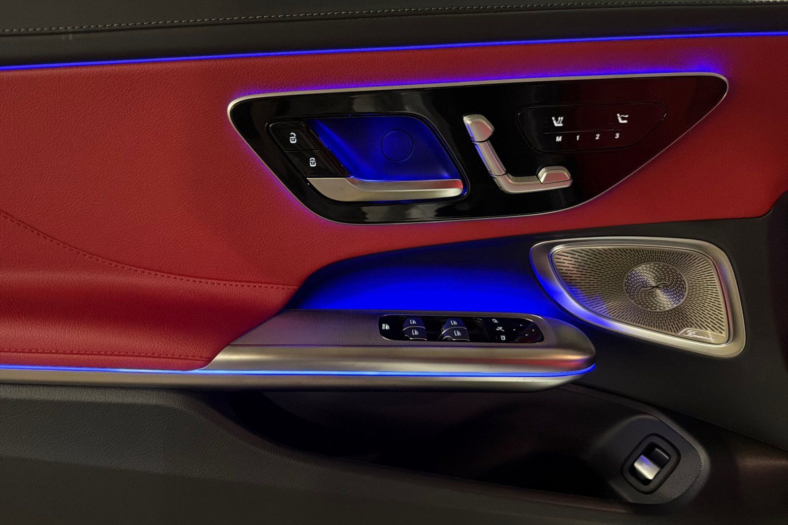 New 2027 Mercedes-Benz CLE 300 4MATIC Cabriolet image 11