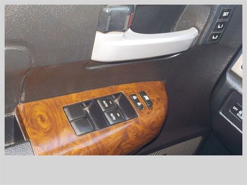 Used 2012 Toyota Tundra Limited w/ Platinum Pkg AWD/4WD image 21