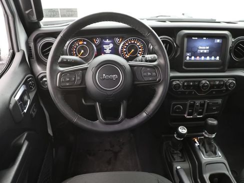 Used 2023 Jeep Wrangler Unlimited Sport AWD/4WD image 12