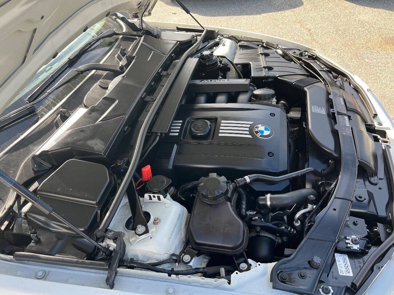Used 2011 BMW 328i Sedan RWD image 27