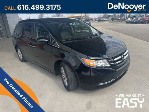 Used 2017 Honda Odyssey EX-L image 3