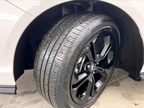 Certified 2025 Honda Accord SE image 34