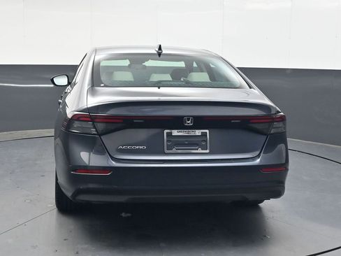 Used 2023 Honda Accord EX image 5