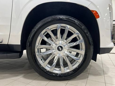 Used 2024 Cadillac Escalade Premium Luxury w/ LPO, Floor Liner Package AWD/4WD image 24