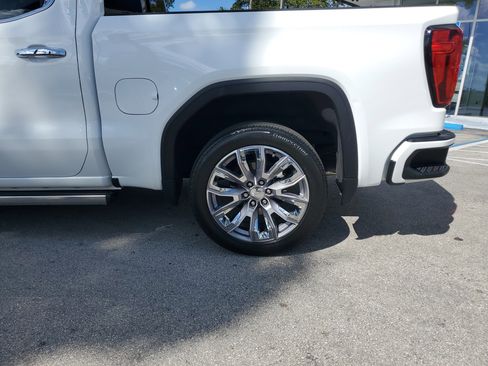 Used 2023 GMC Sierra 1500 Denali w/ Denali Reserve Package image 30