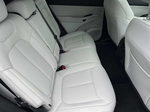New 2026 Jeep Cherokee Limited AWD/4WD image 15