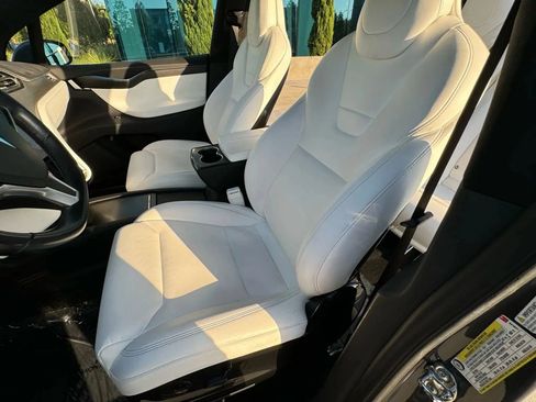 Used 2017 Tesla Model X 100D image 12