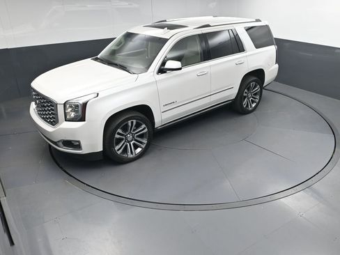 Used 2018 GMC Yukon Denali w/ Denali Ultimate Package AWD/4WD image 36