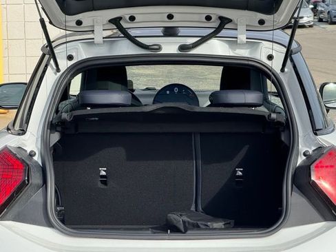 New 2026 MINI Cooper 2-Door Hardtop image 31