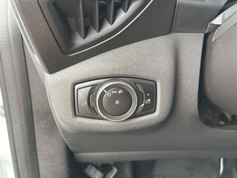 Used 2016 Ford Transit Connect XL FWD image 11