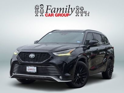 Used 2023 Toyota Highlander XSE