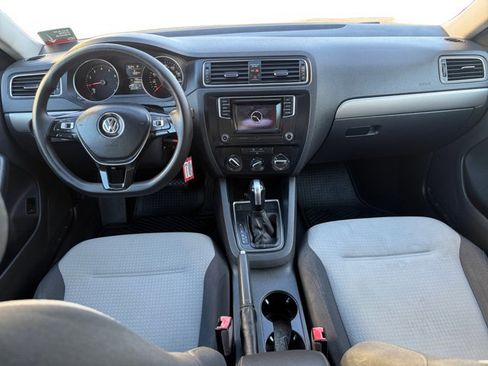 Used 2017 Volkswagen Jetta S FWD image 13
