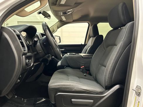 Used 2019 RAM 1500 Tradesman AWD/4WD image 7