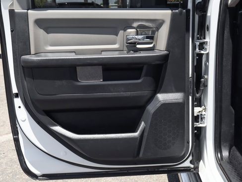 Used 2012 RAM 2500 Big Horn image 33