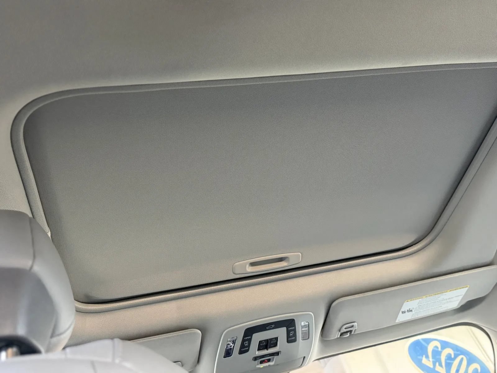 Used 2022 Toyota Sienna XLE FWD image 14