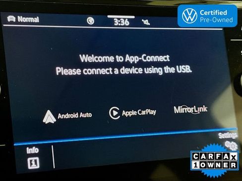 Certified 2022 Volkswagen Atlas SE w/ Panoramic Sunroof Package image 14