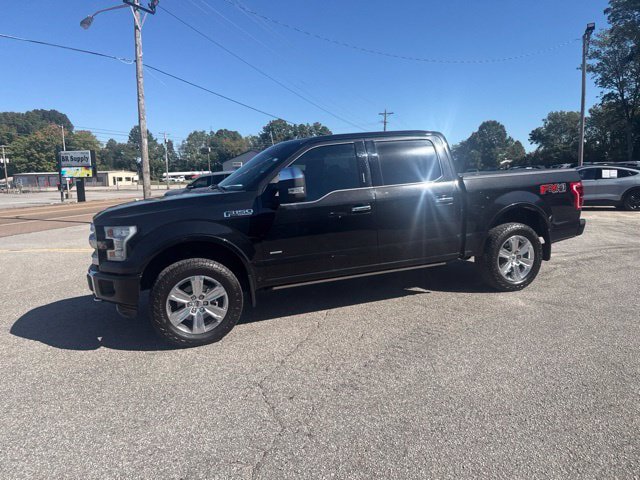 Used 2015 Ford F150 Platinum w/ Equipment Group 701A Luxury AWD/4WD image 2