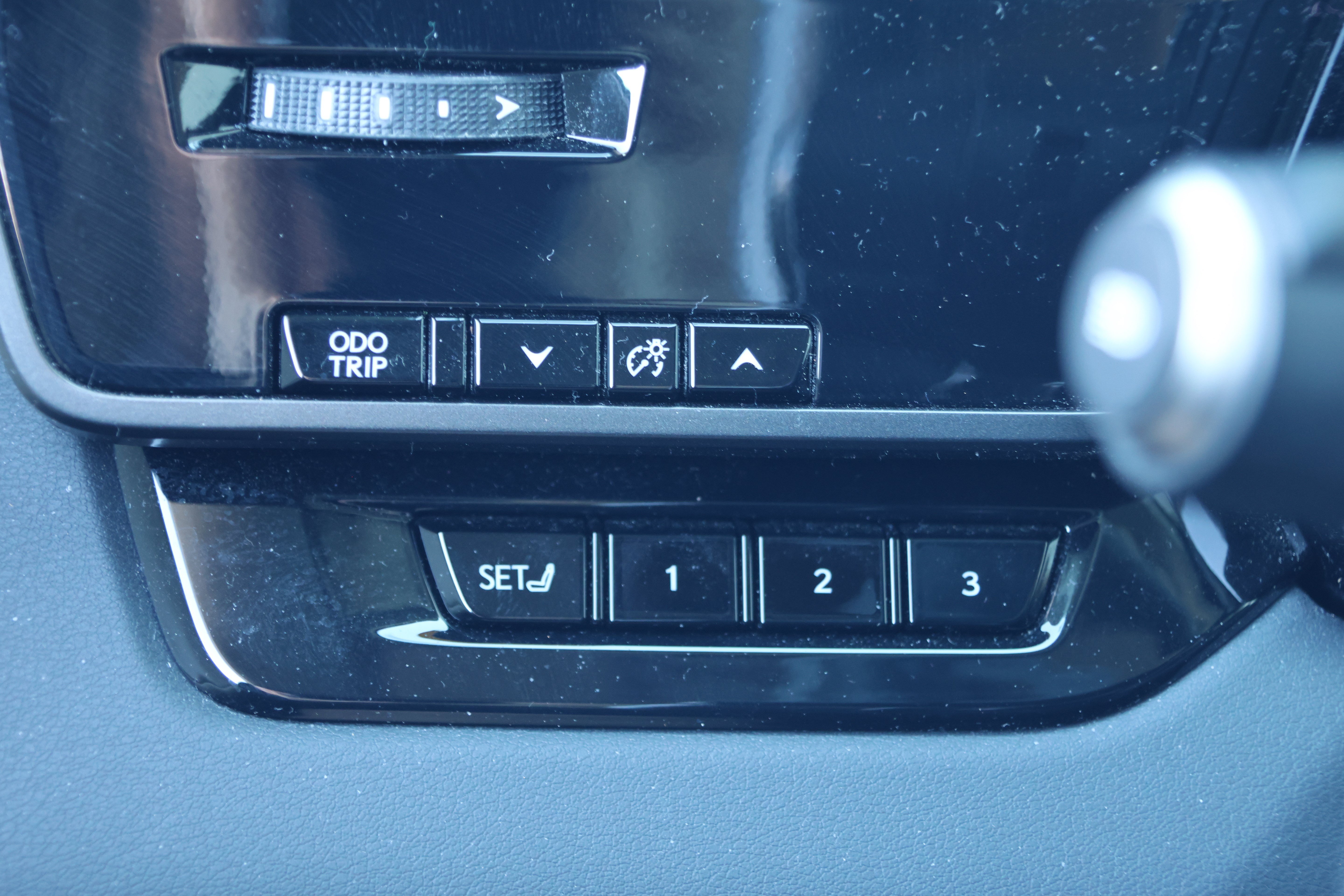 Used 2024 Lexus RX 350 Premium w/ Accessory Package (Z1) FWD image 14