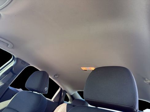 Used 2024 Chevrolet Malibu LT image 24