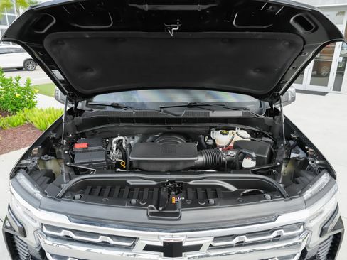 Used 2024 Chevrolet Silverado 1500 LTZ w/ LPO, Dark Essentials Package RWD image 46