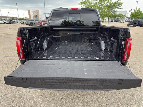 Used 2024 Ford F150 Lariat w/ Equipment Group 502A High AWD/4WD image 11