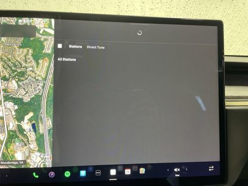 Used 2021 Tesla Model S Plaid image 16