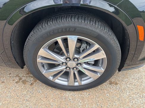 Used 2023 Cadillac XT6 Premium Luxury FWD image 10