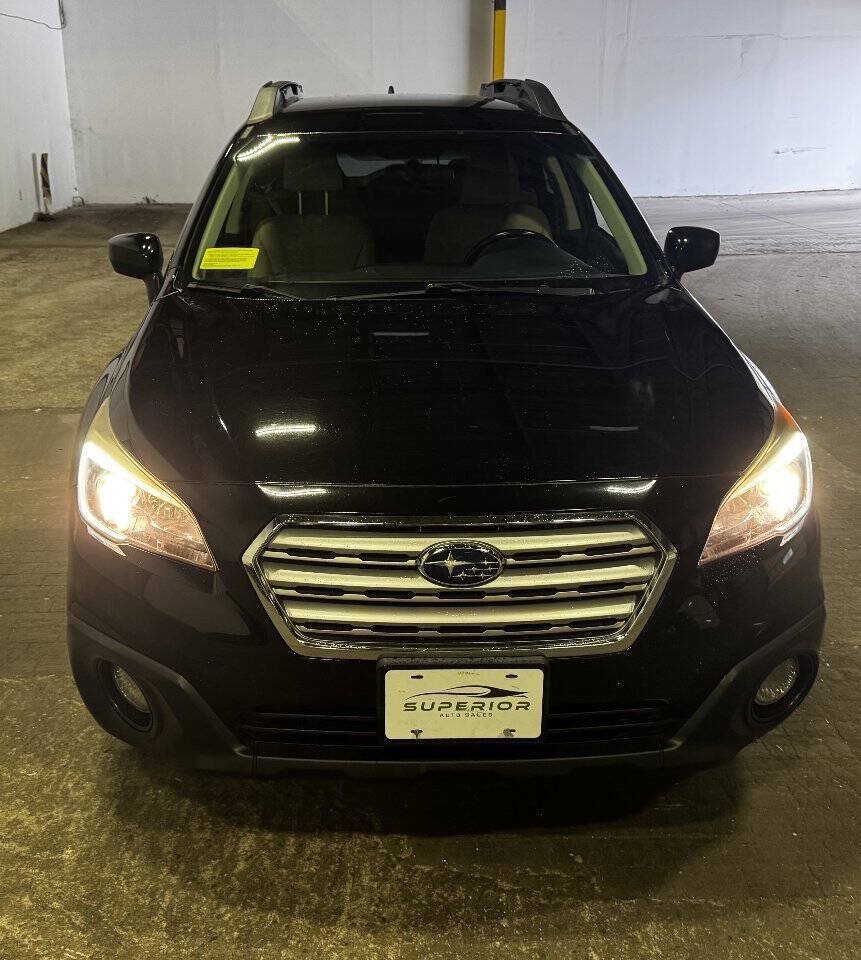 Used 2017 Subaru Outback 2.5i Premium AWD/4WD image 2