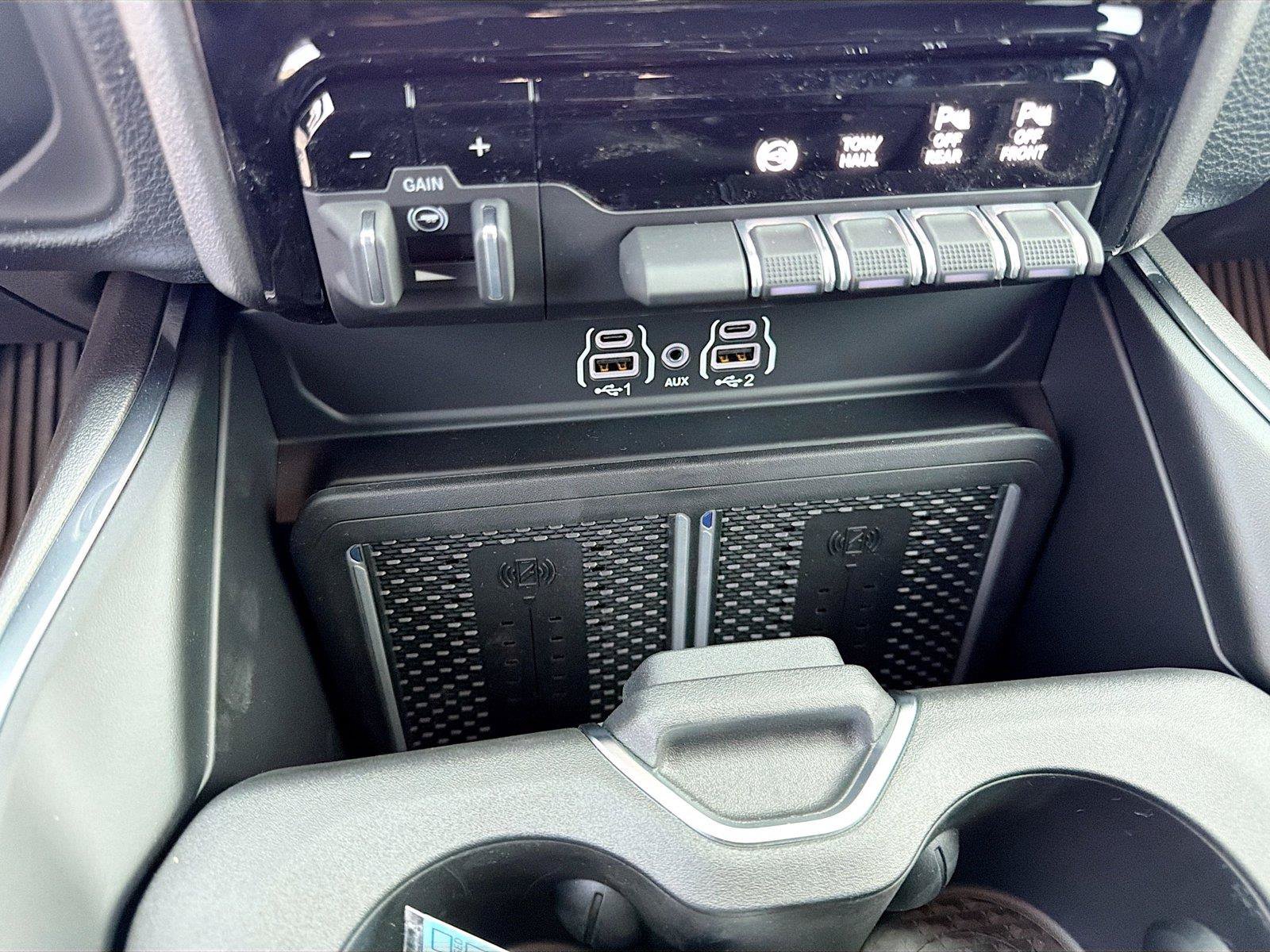 New 2026 RAM 2500 Laramie AWD/4WD image 28