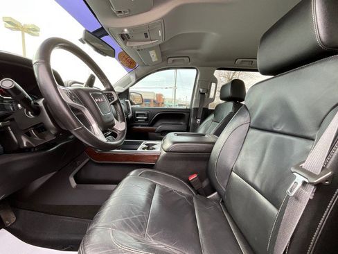 Used 2017 GMC Sierra 1500 SLT w/ SLT Premium Package image 25