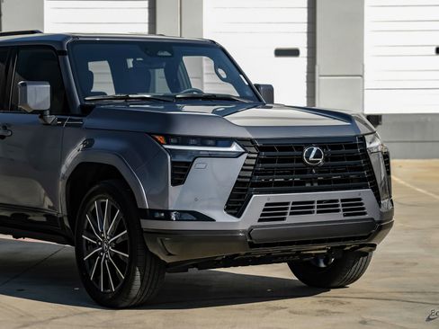 Used 2026 Lexus GX 550 image 22