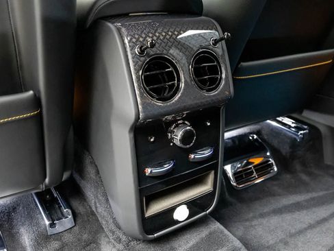 New 2026 Rolls-Royce Cullinan Black Badge AWD/4WD image 45