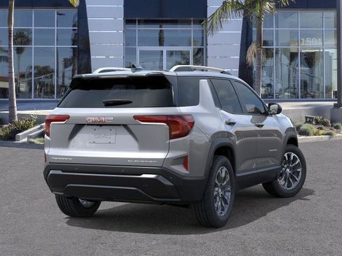 New 2026 GMC Terrain Elevation w/ Elevation Premium Package FWD image 4