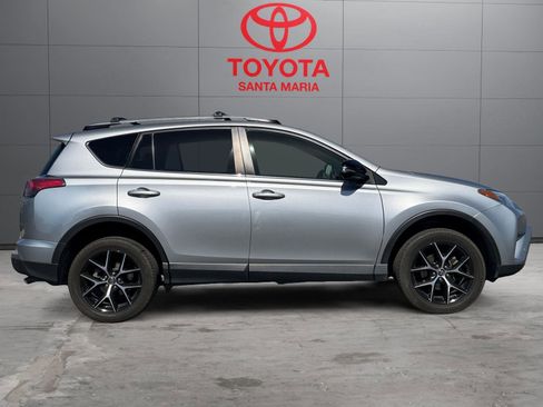 Used 2018 Toyota RAV4 SE w/ Advanced Technology Package image 22