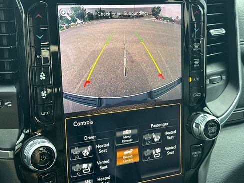 Used 2021 RAM 1500 Laramie RWD image 18