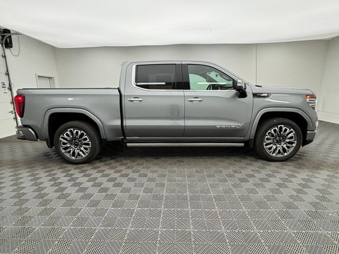 New 2026 GMC Sierra 1500 Denali Ultimate AWD/4WD image 9