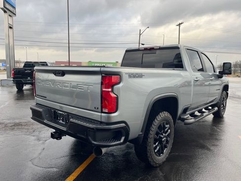 Used 2025 Chevrolet Silverado 2500 LT w/ Trail Boss Package image 5