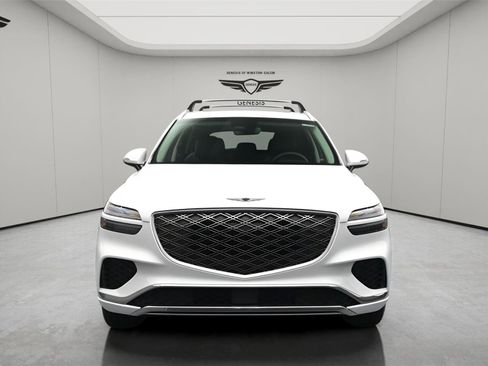 Used 2026 Genesis GV70 2.5T Select image 11