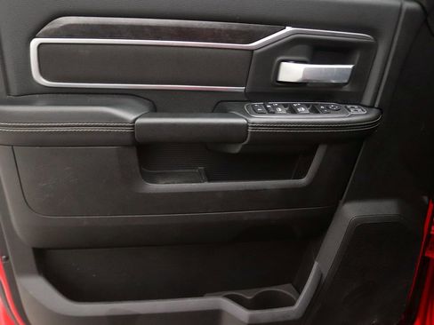 Used 2024 RAM 2500 Big Horn w/ Sport Appearance Package image 12