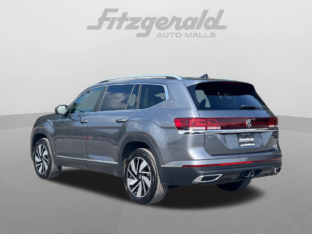 Used 2024 Volkswagen Atlas SEL AWD/4WD image 9
